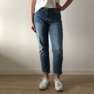 GAP Straight Jeans